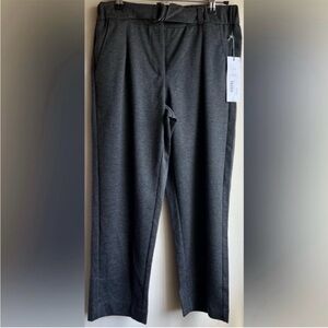NWT Liz Claiborne Straight Leg Belted Pants